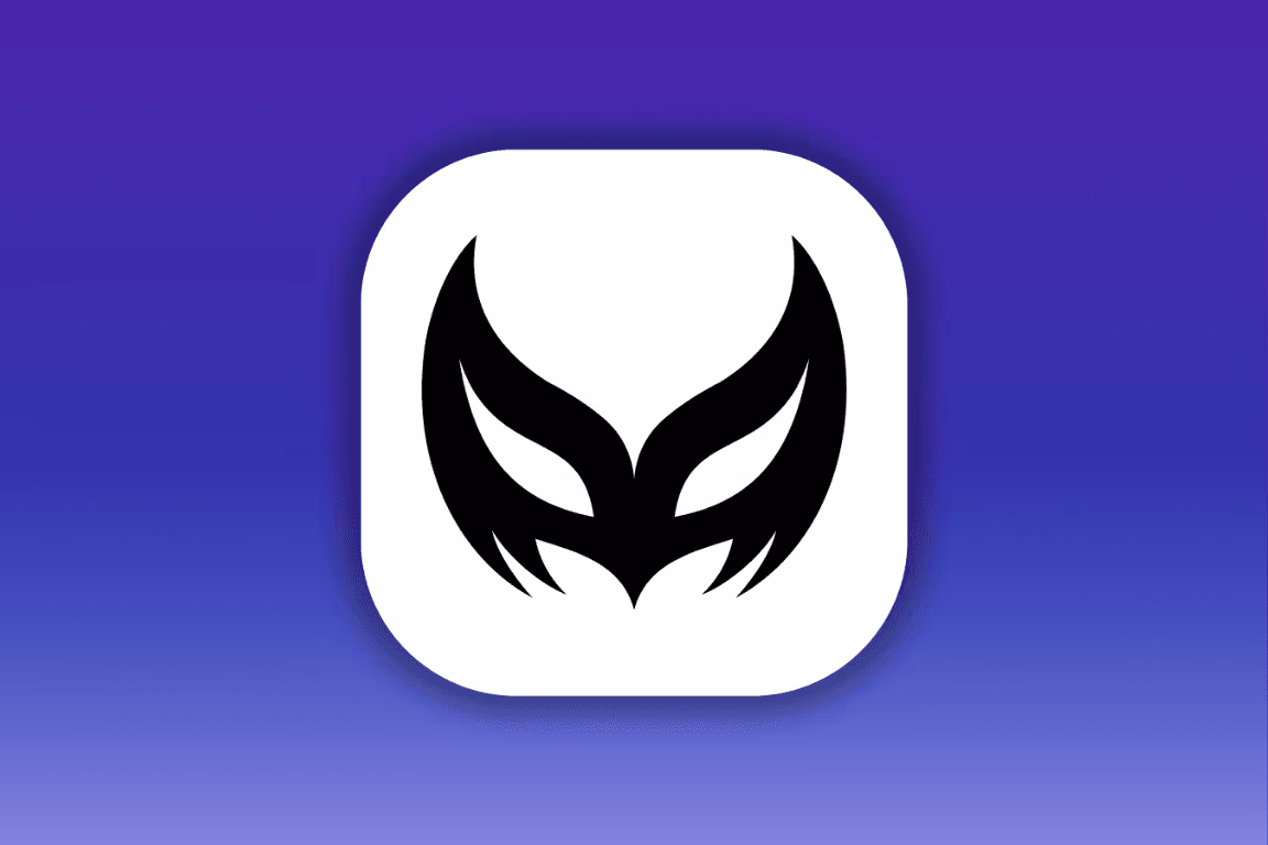 Chatter running the CreatorHero app next to a Supercreator browser tab on a desktop